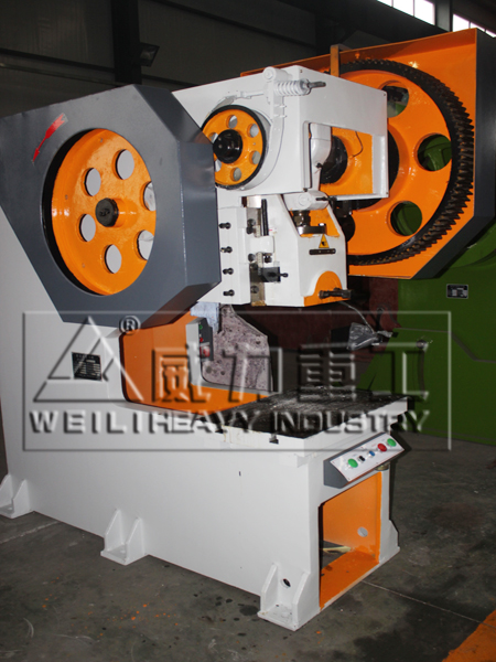 40噸機(jī)械深喉沖床生產(chǎn)廠家