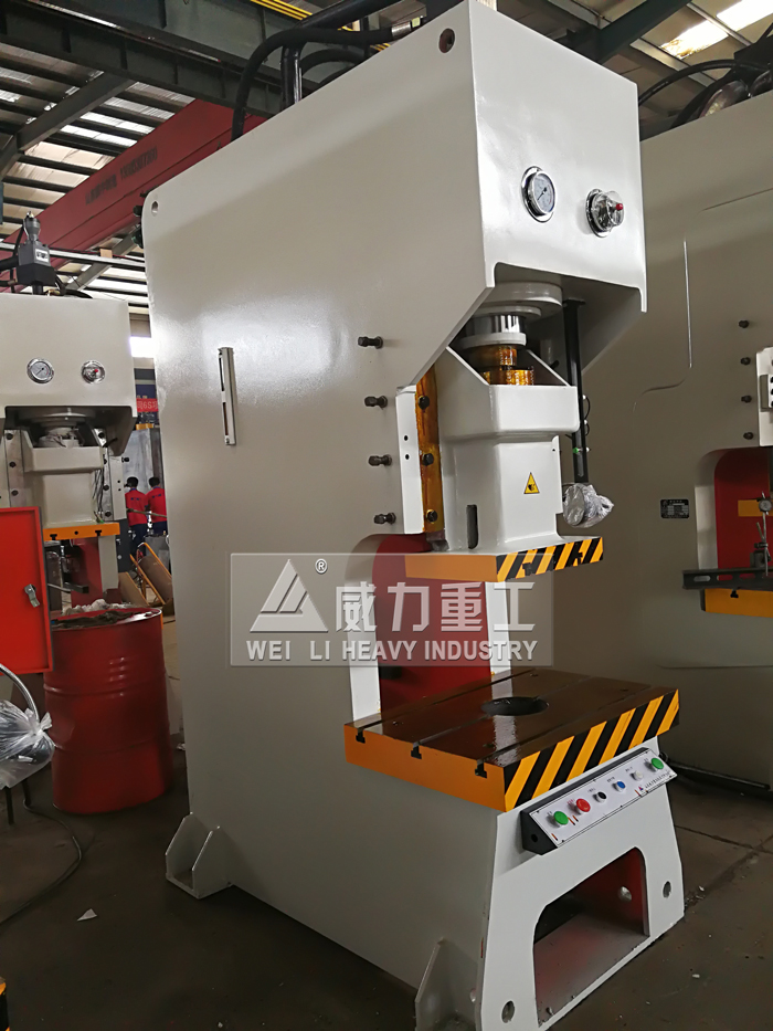 國標(biāo)液壓沖床生產(chǎn)廠家