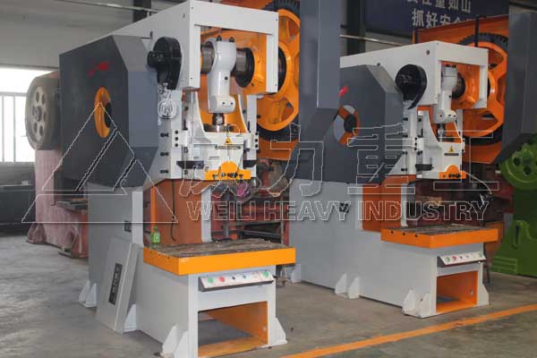 100噸鋼板固定臺沖床